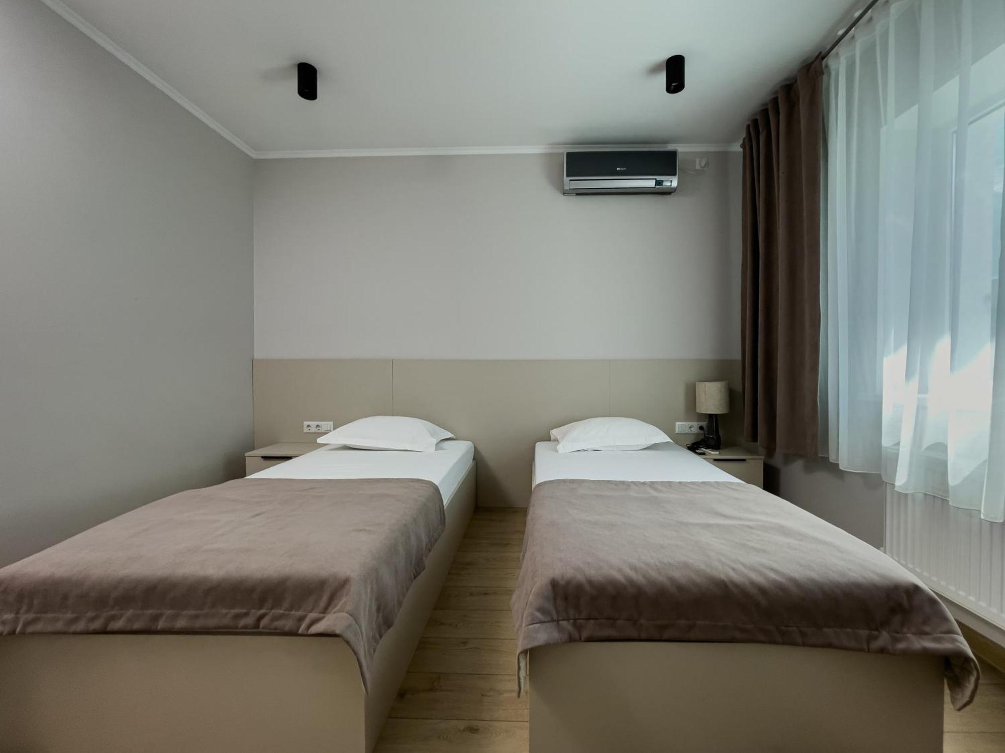 Vip Hotel อิซมาอิล ภายนอก รูปภาพ