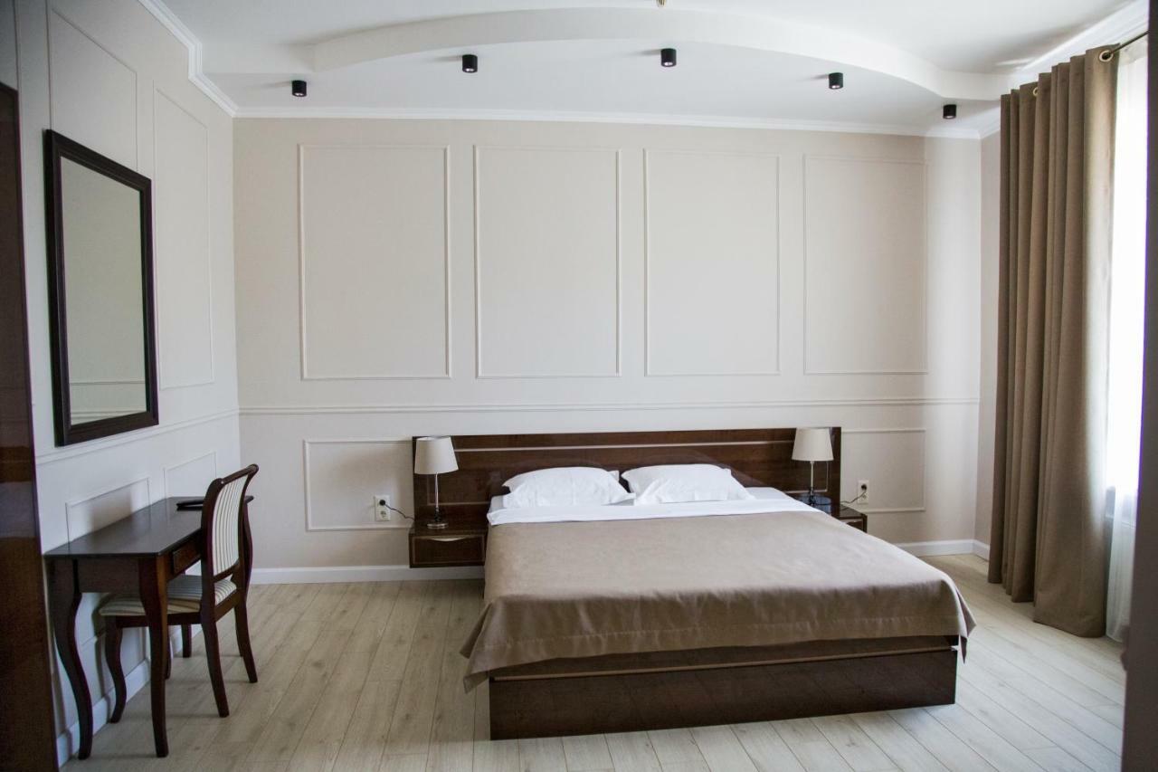 Vip Hotel อิซมาอิล ภายนอก รูปภาพ